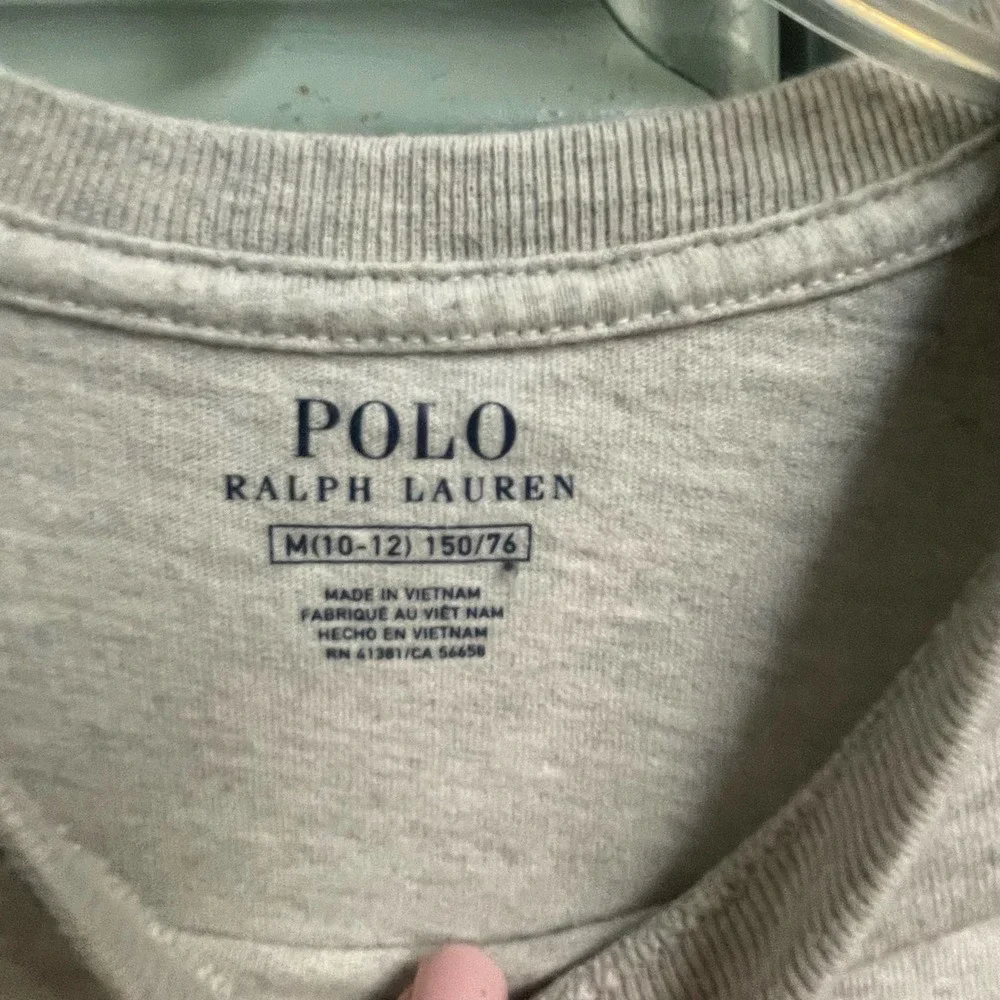 Polo Ralph Lauren V-Neck T-Shirt Sz 10-12 Gray